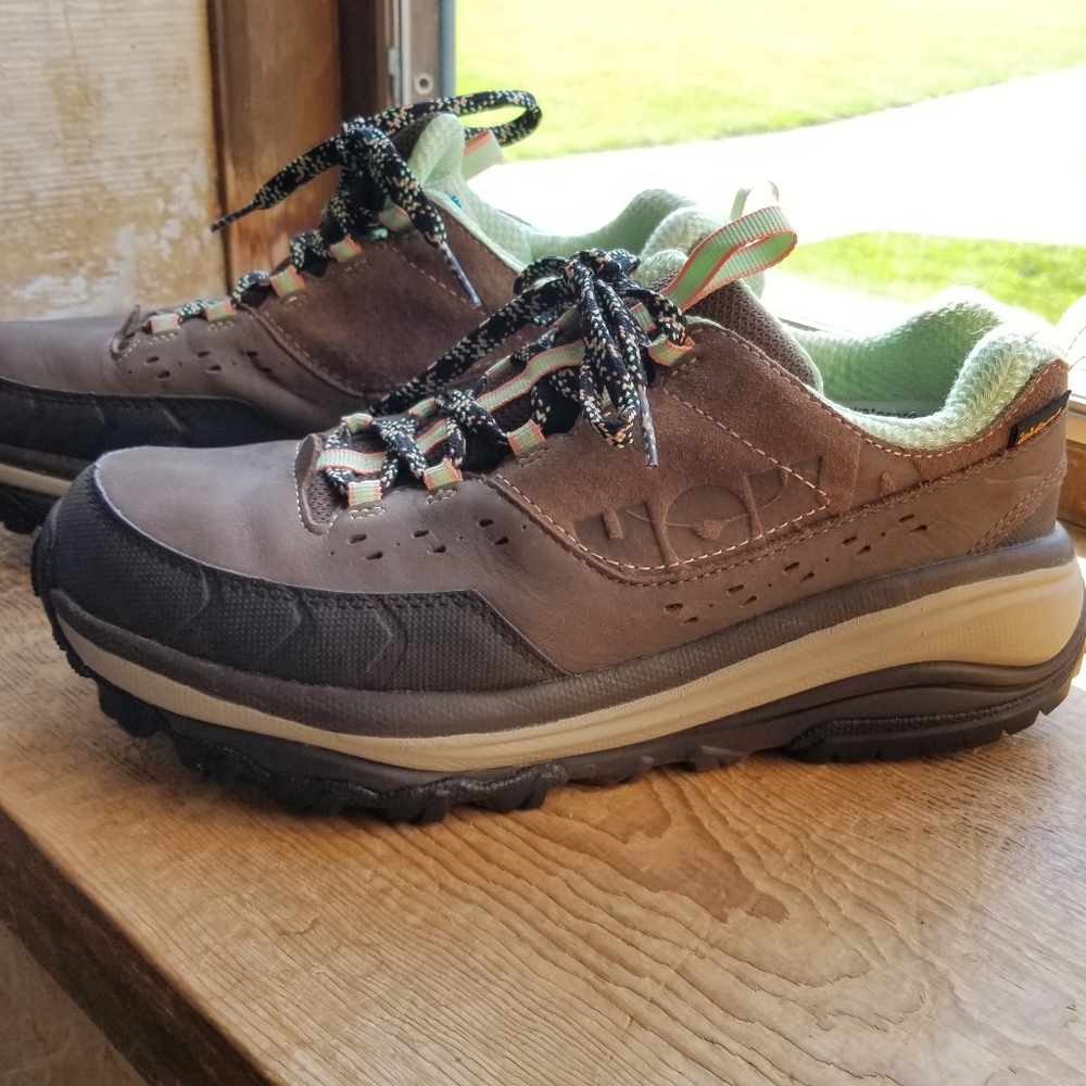 Hoka Hiking Shoes Womens 9M Waterproof